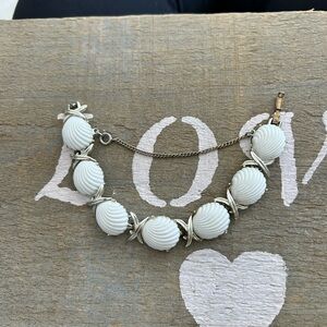 4/$100 Elegant White and Silver Women's Bracelet 7.5 inches